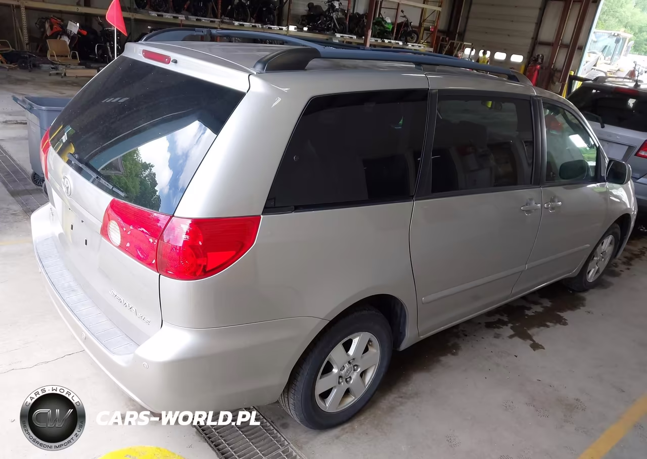 2008 Toyota Sienna Xle VIN:5TDZK22C38S149080 - 4