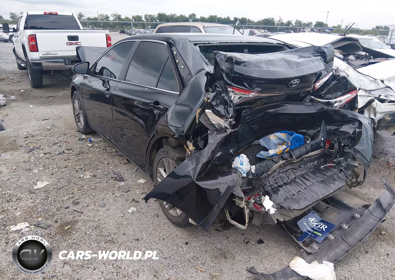 2017 Toyota Camry Se VIN:4T1BF1FK0HU704589 - 3