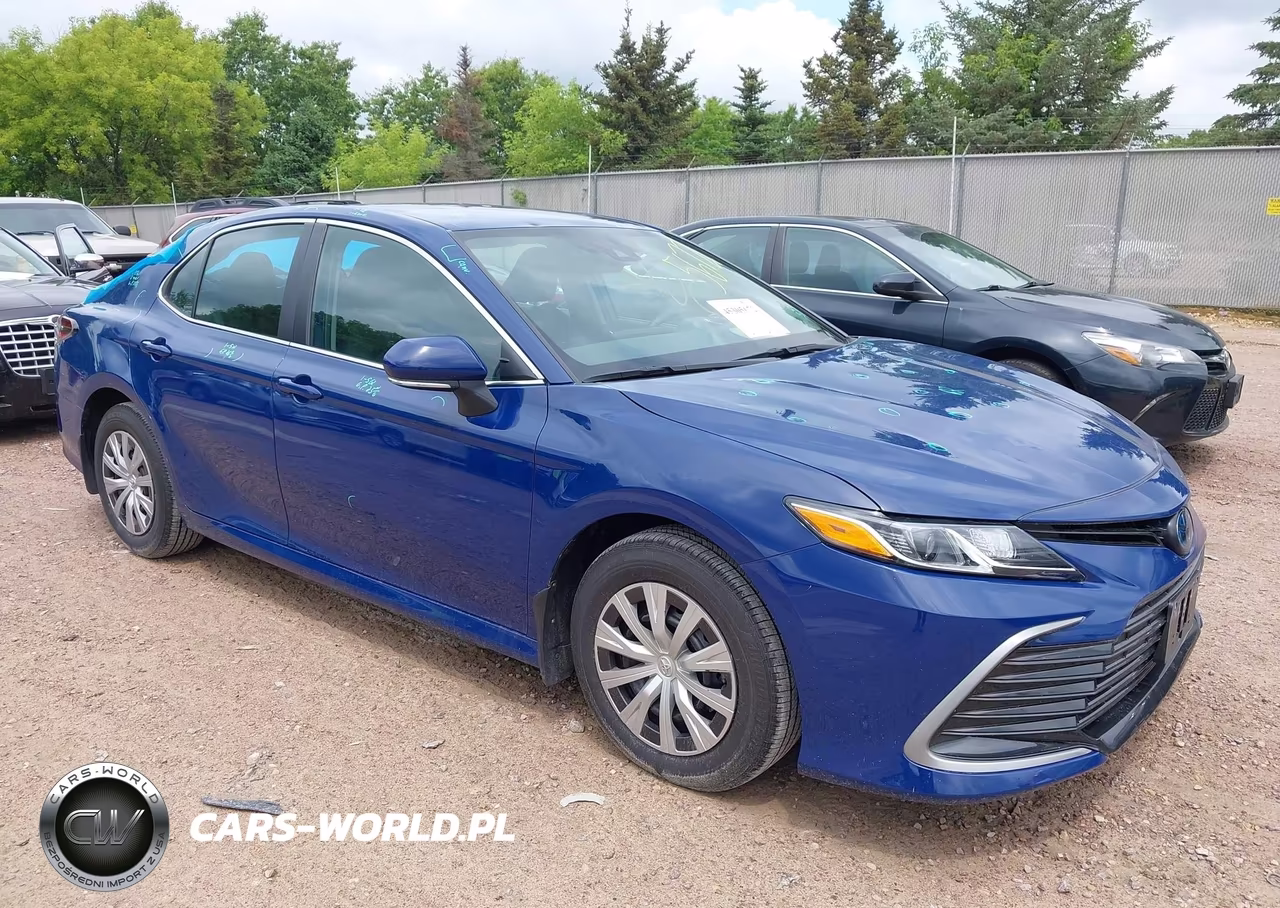 2023 Toyota Camry Le Hybrid – zdjęcie 1 z 17