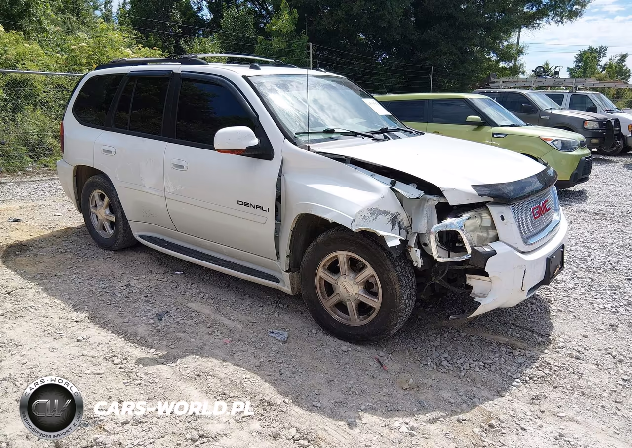 2005 GMC Envoy Denali