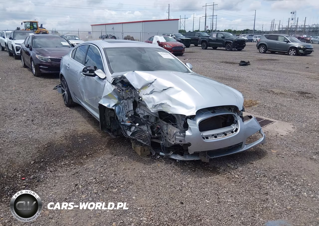 2010 Jaguar Xf