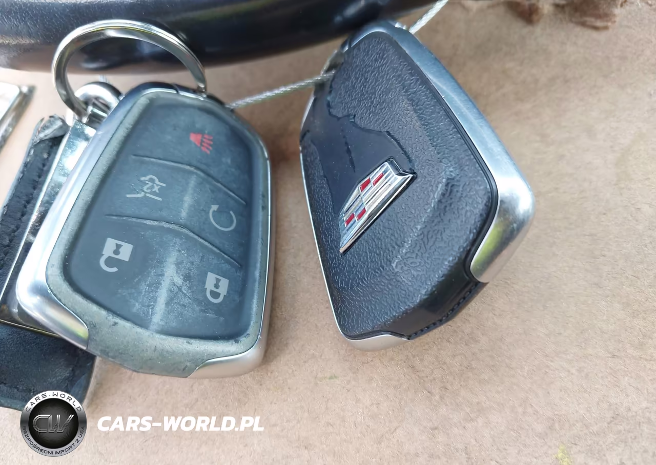 2019 Cadillac Xt4 Premium Luxury VIN:1GYFZCR42KF209810 - 11