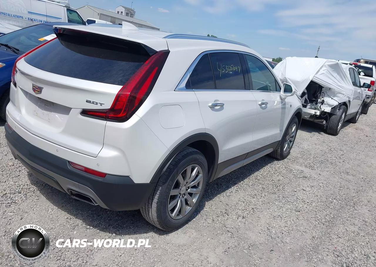 2019 Cadillac Xt4 Premium Luxury VIN:1GYFZCR42KF209810 - 4