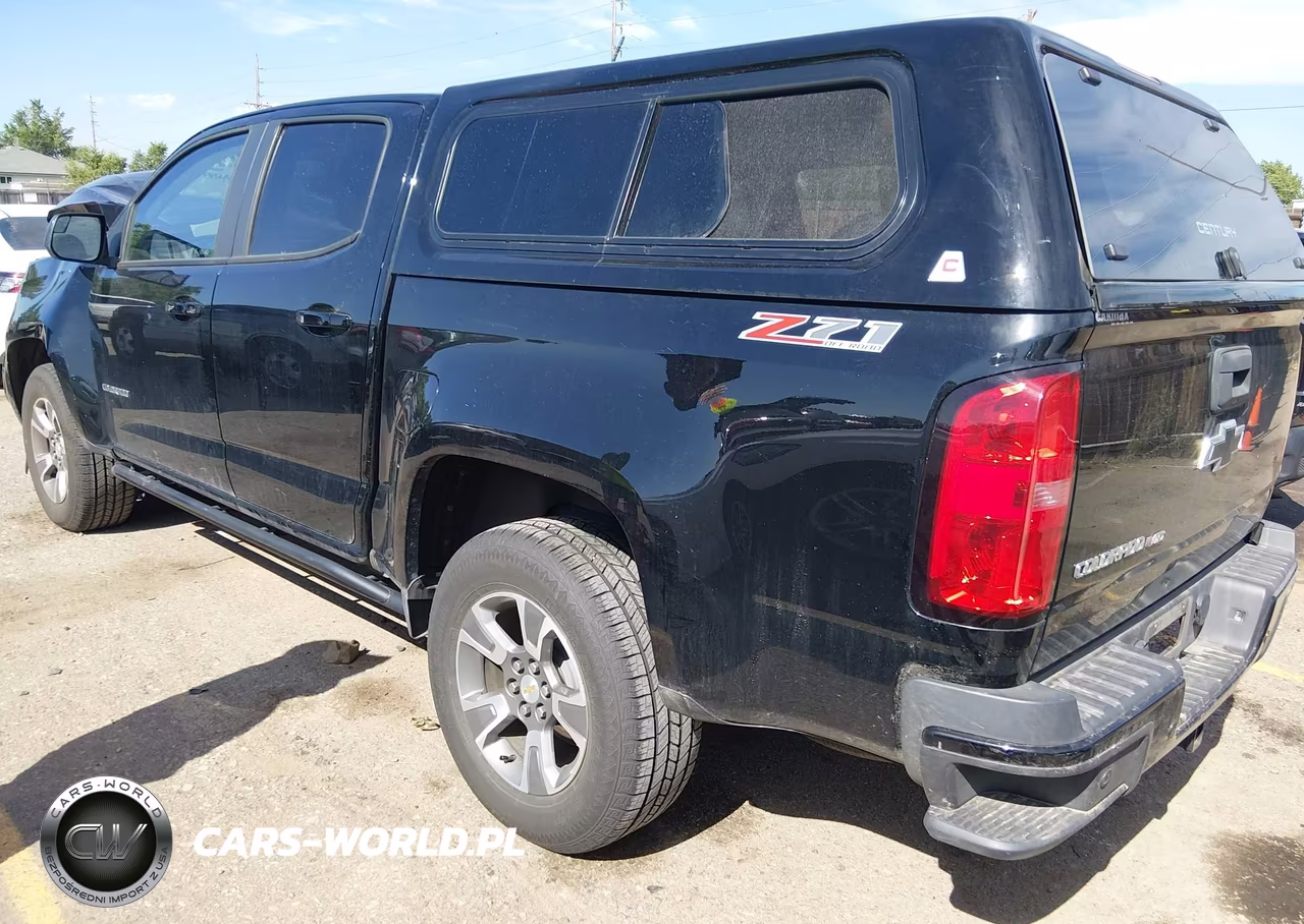 2019 Chevrolet Colorado Z71 VIN:1GCGTDEN7K1339000 - 3