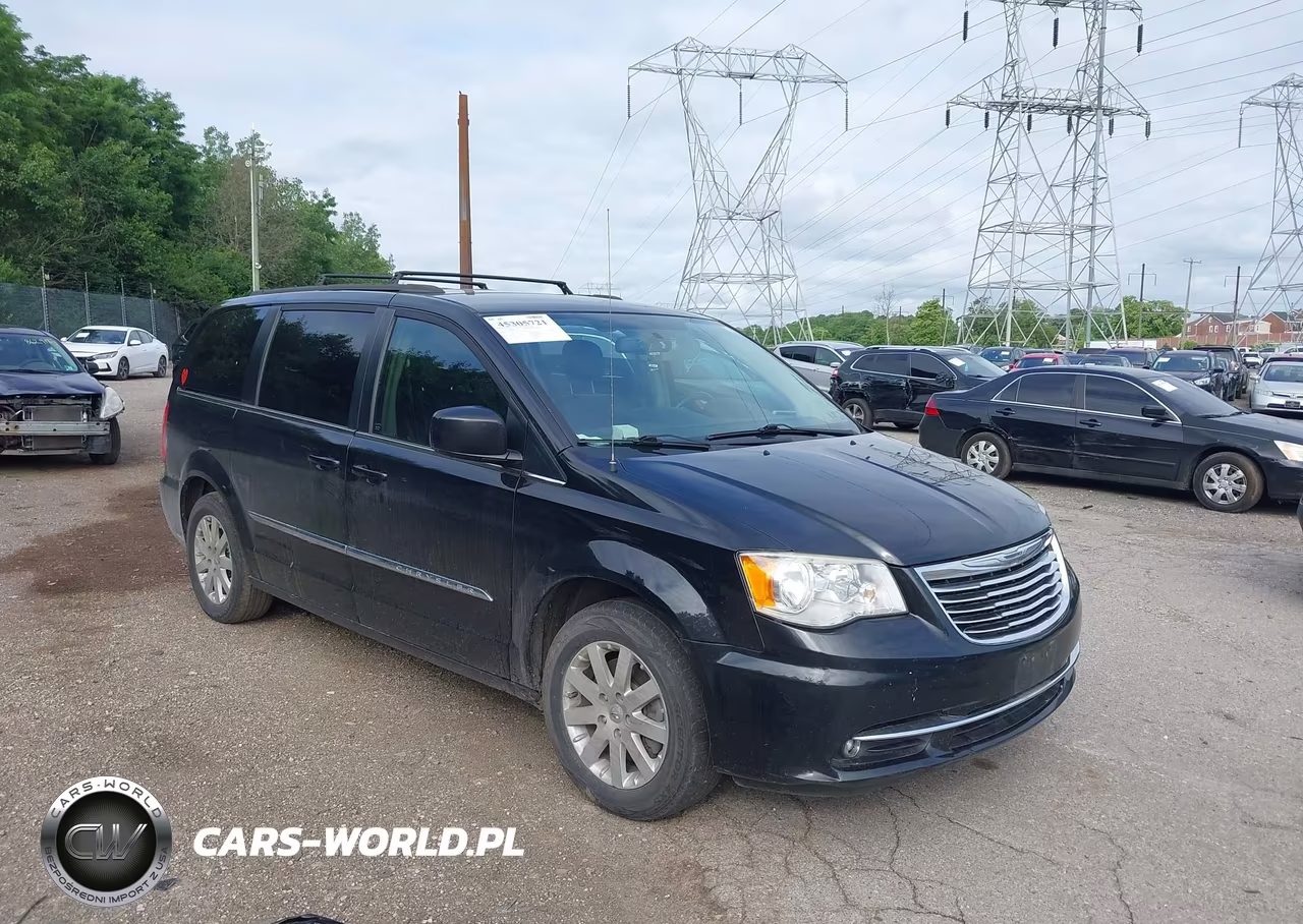 2015 Chrysler Town & Country Touring