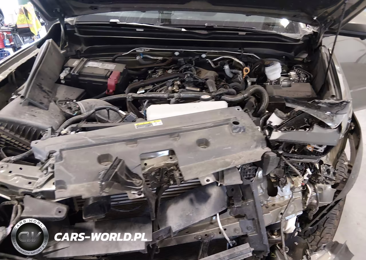 2025 Toyota Tacoma Trd Off Road VIN:3TMLB5JN4SM092776 - 10