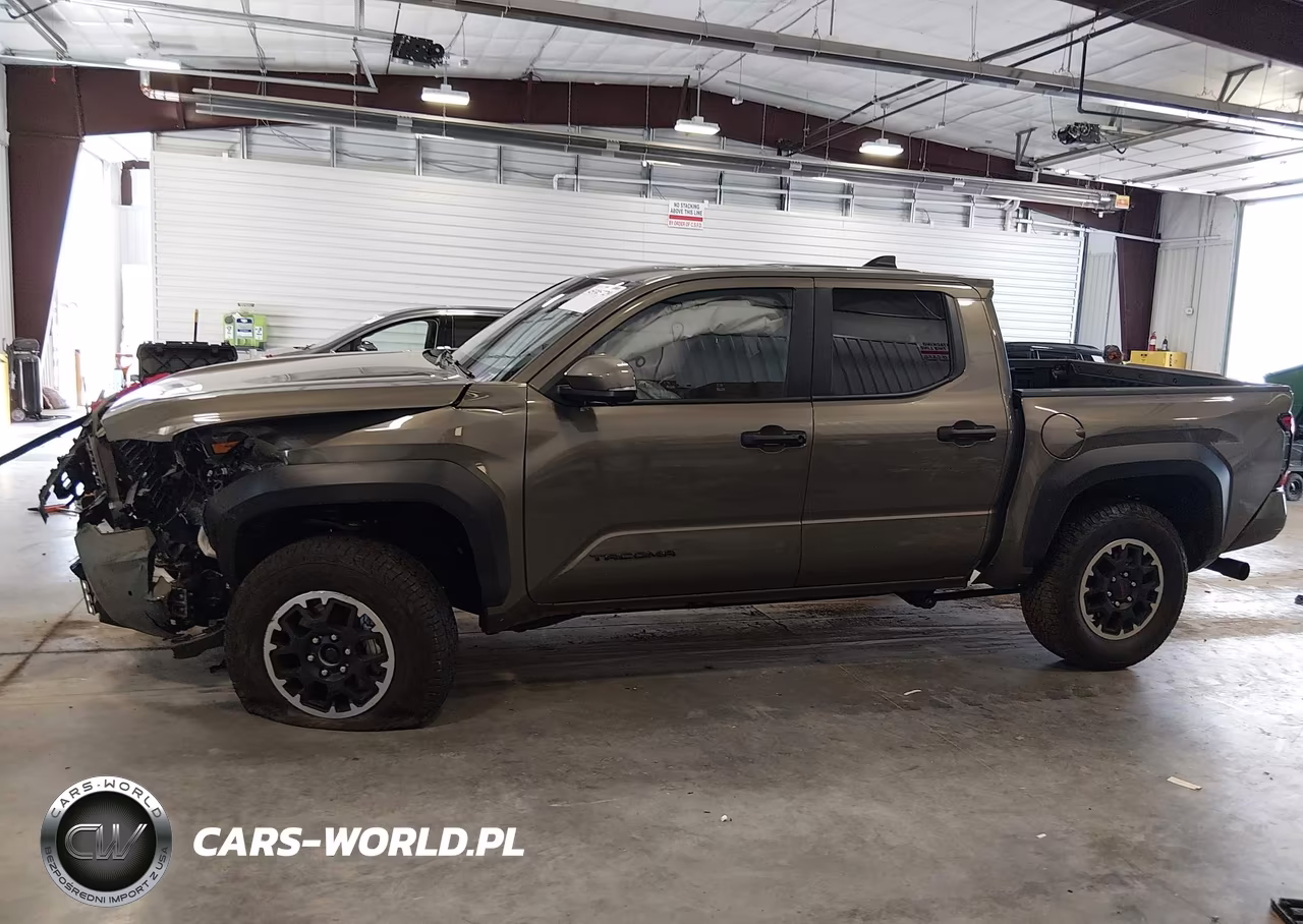 2025 Toyota Tacoma Trd Off Road VIN:3TMLB5JN4SM092776 - 14