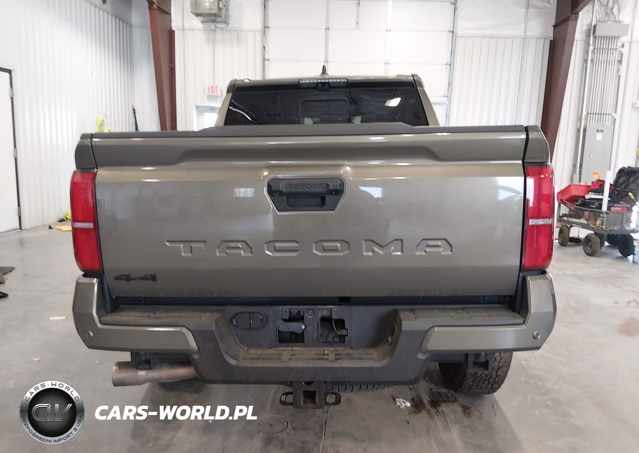 2025 Toyota Tacoma Trd Off Road VIN:3TMLB5JN4SM092776 - 16