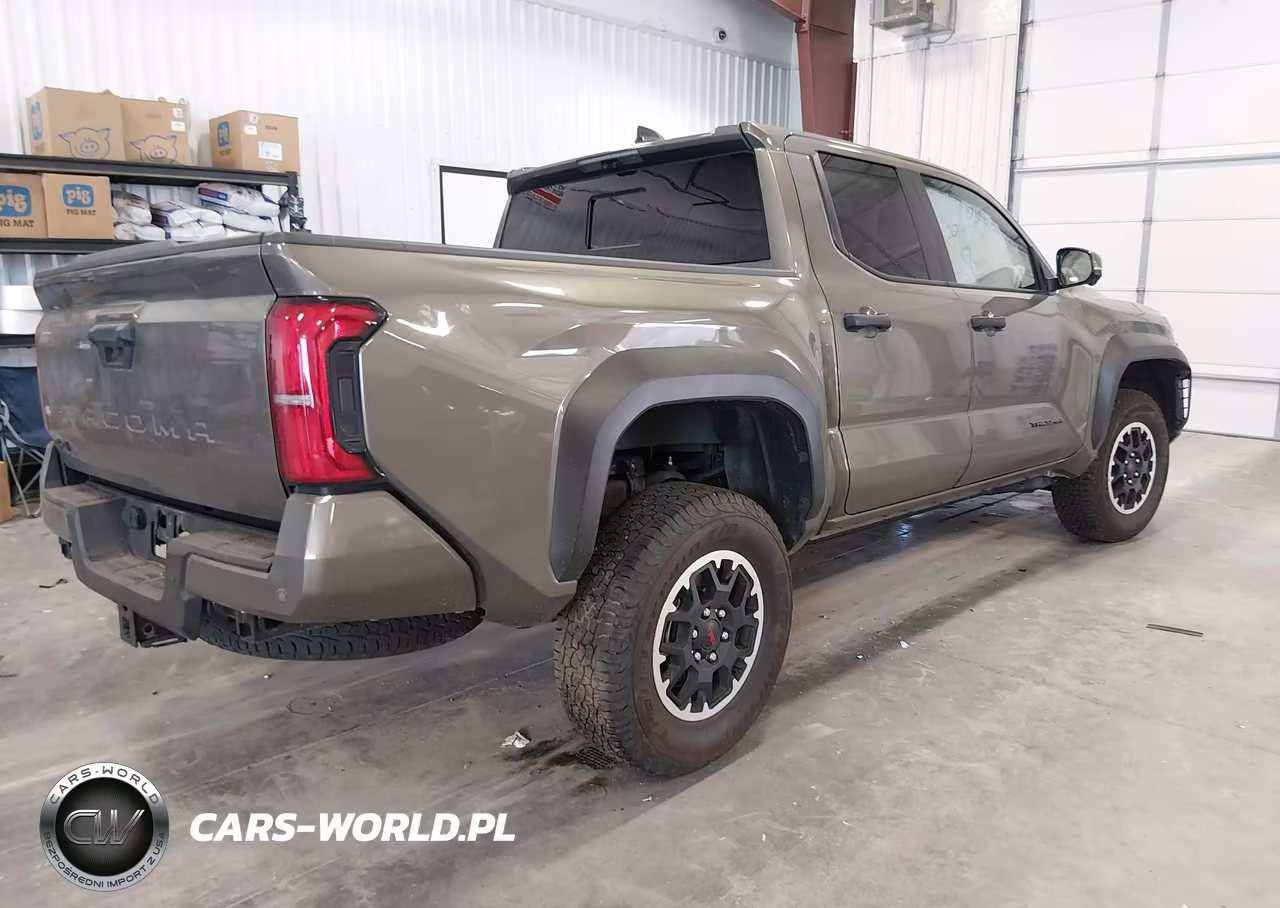 2025 Toyota Tacoma Trd Off Road VIN:3TMLB5JN4SM092776 - 4