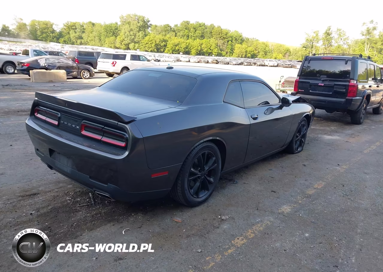 2020 Dodge Challenger Sxt Awd VIN:2C3CDZGG7LH106376 - 4