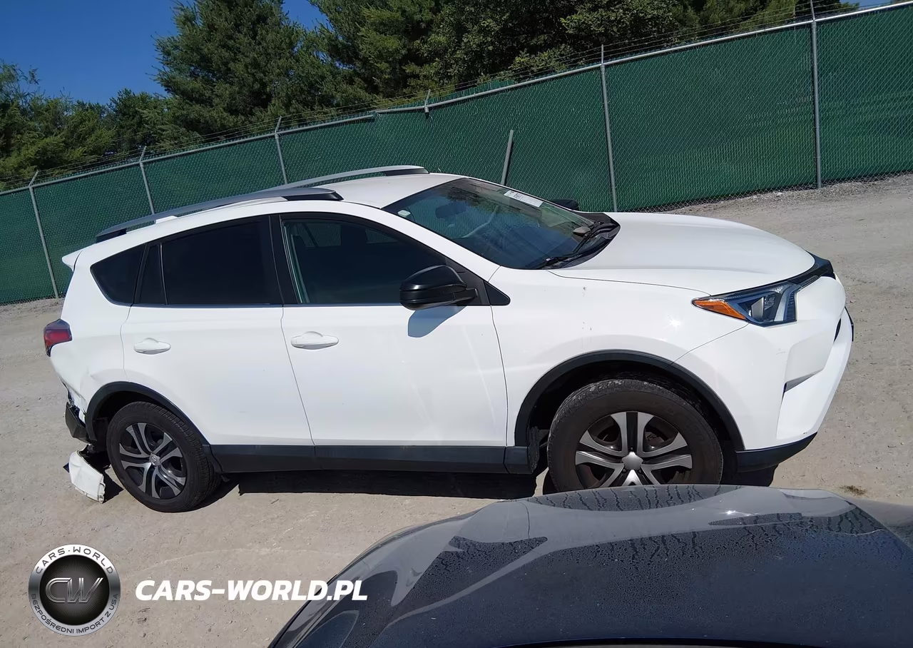 2018 Toyota Rav4 Le VIN:2T3ZFREVXJW477207 - 14