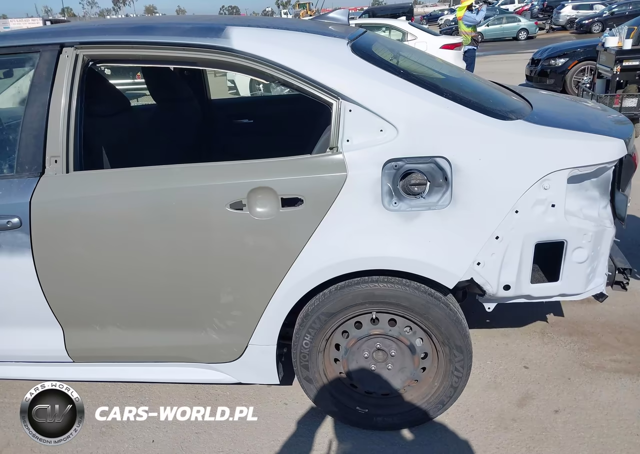 2021 Toyota Corolla Le VIN:JTDEPMAE8MJ188561 - 19