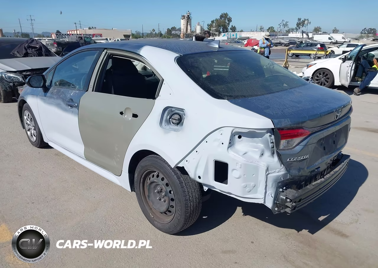 2021 Toyota Corolla Le VIN:JTDEPMAE8MJ188561 - 3
