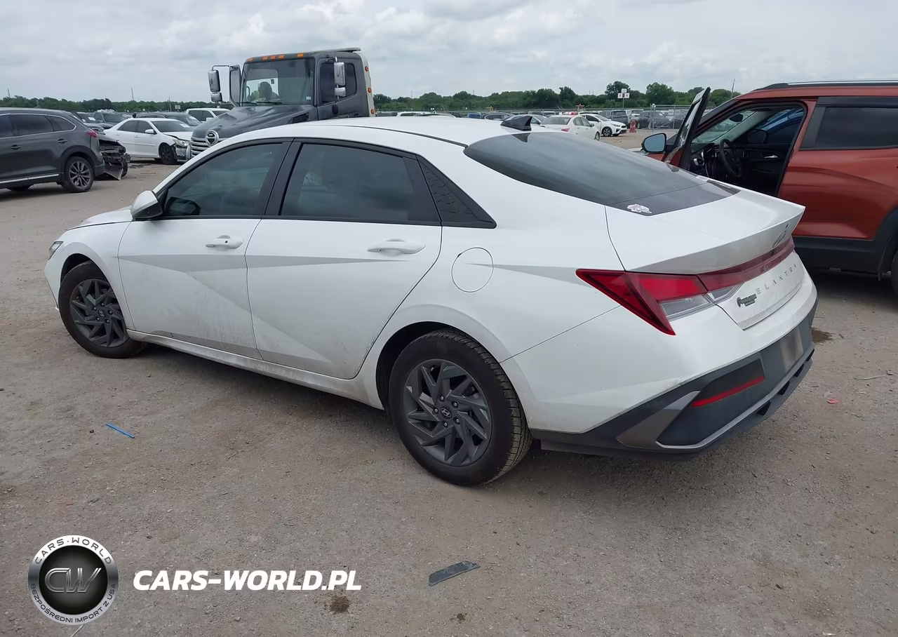 2024 Hyundai Elantra Sel VIN:KMHLM4DG6RU753176 - 3