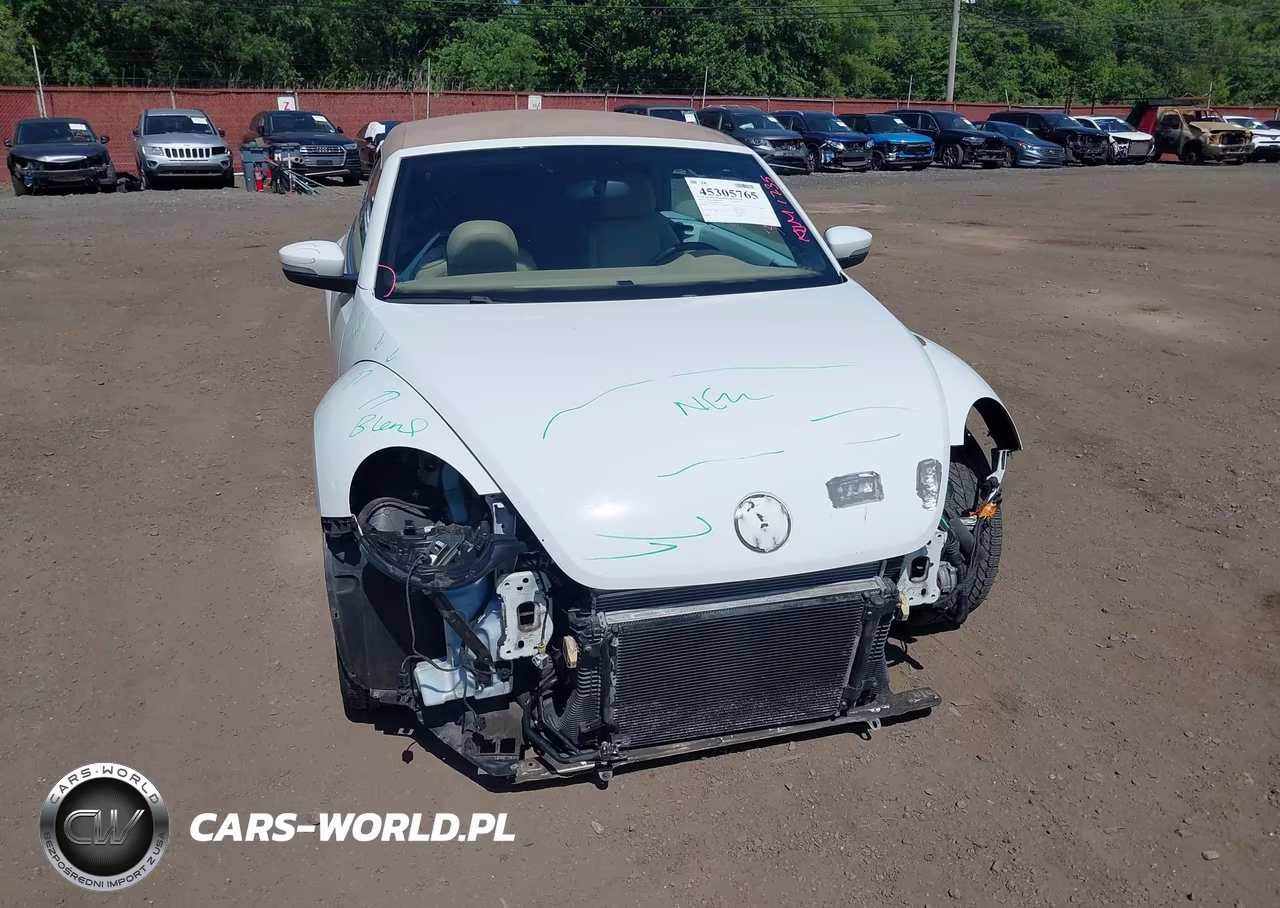 2014 Volkswagen Beetle 1.8T VIN:3VW517AT8EM823278 - 18