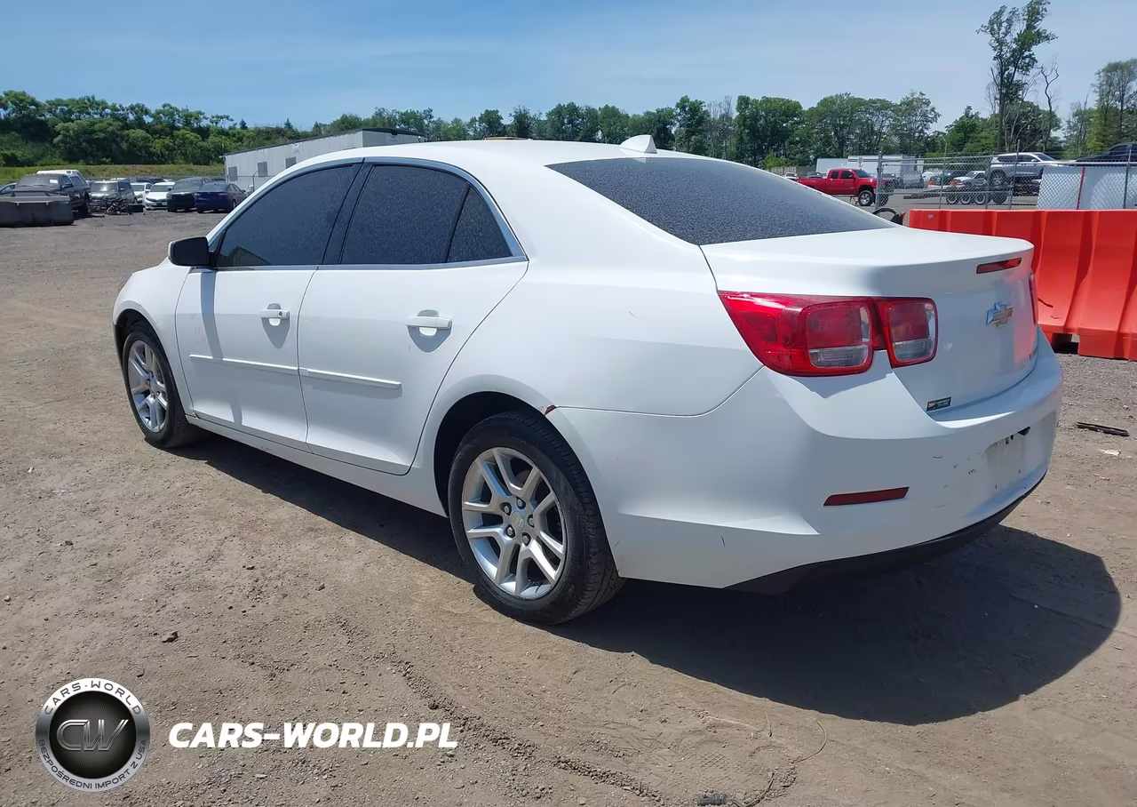 2013 Chevrolet Malibu 1Lt VIN:1G11C5SA7DF318112 - 3