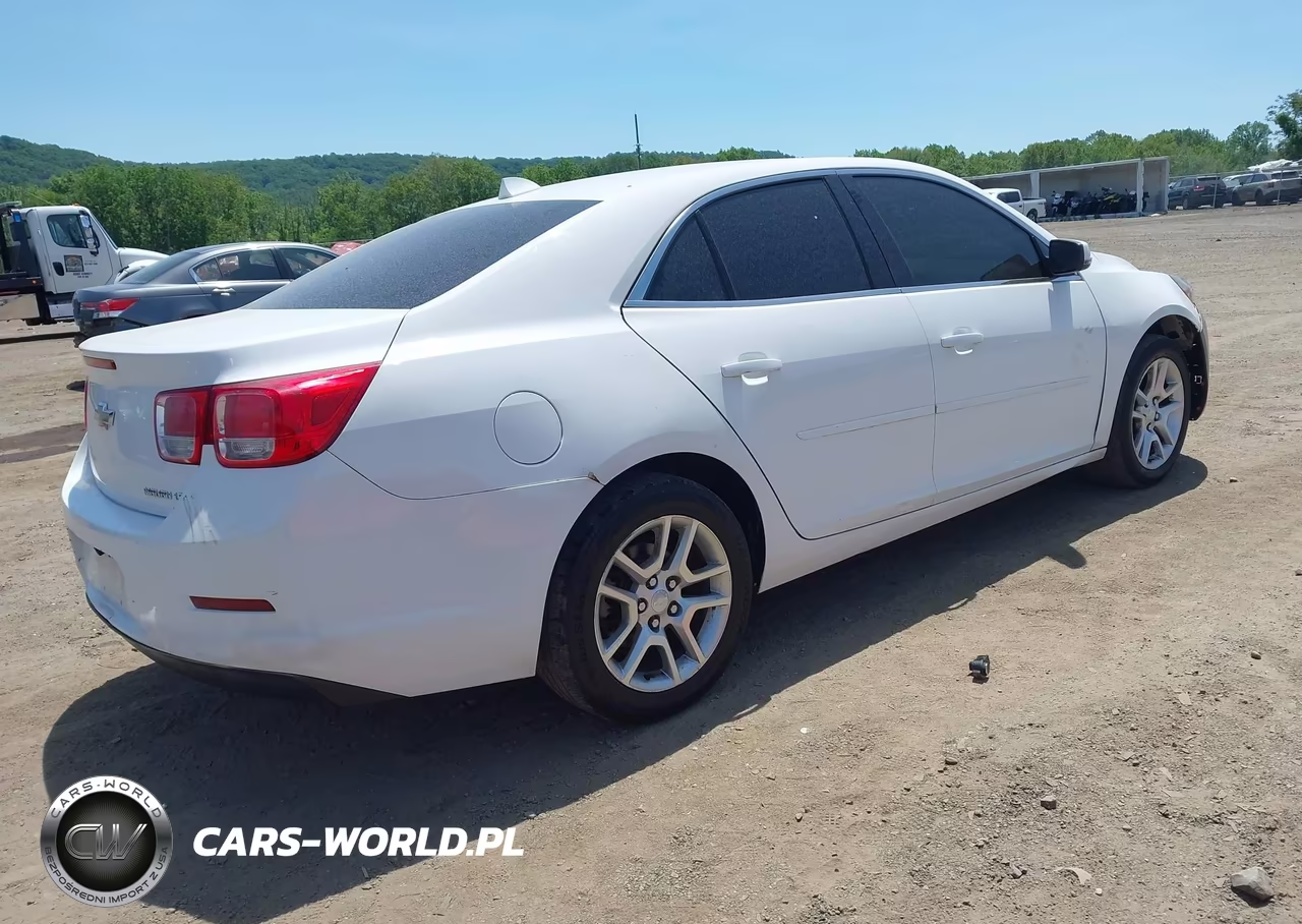 2013 Chevrolet Malibu 1Lt VIN:1G11C5SA7DF318112 - 4
