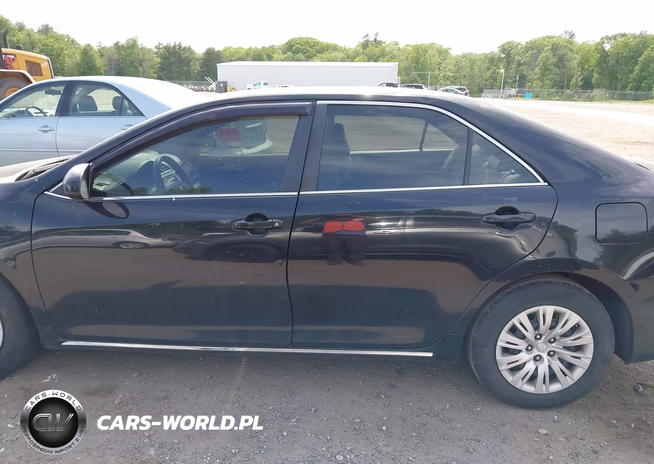 2013 Toyota Camry Le VIN:4T4BF1FK7DR327758 - 15