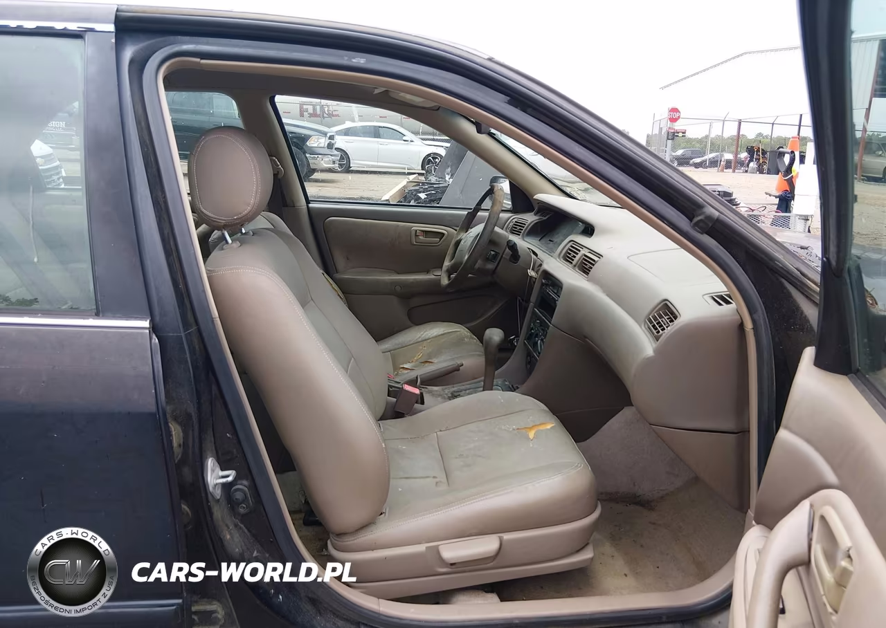 1997 Toyota Camry Ce-Le-Xle VIN:4T1BG22K8VU810972 - 5