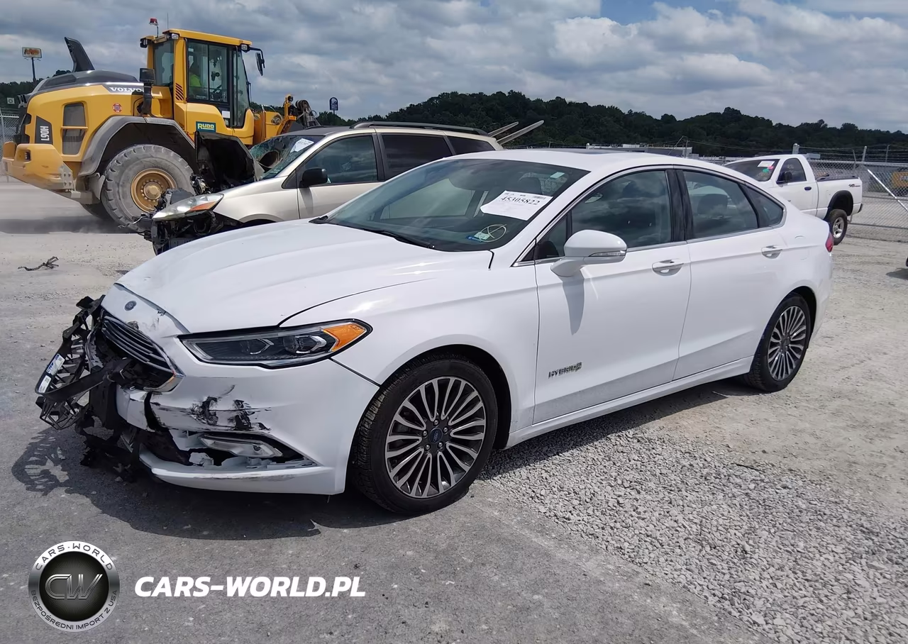 2017 Ford Fusion Hybrid Titanium VIN:3FA6P0RU9HR286136 - 2