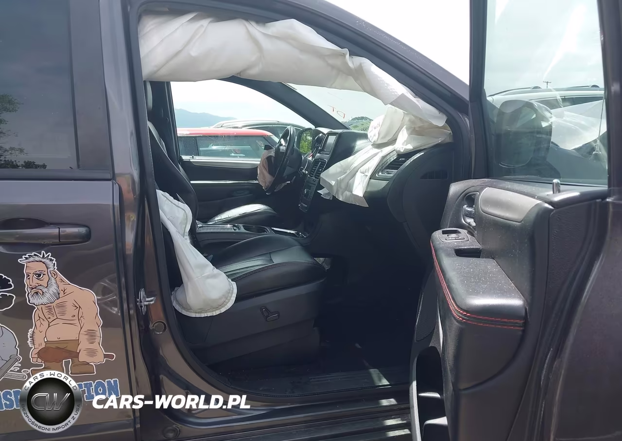 2019 Dodge Grand Caravan Gt VIN:2C4RDGEGXKR663501 - 5