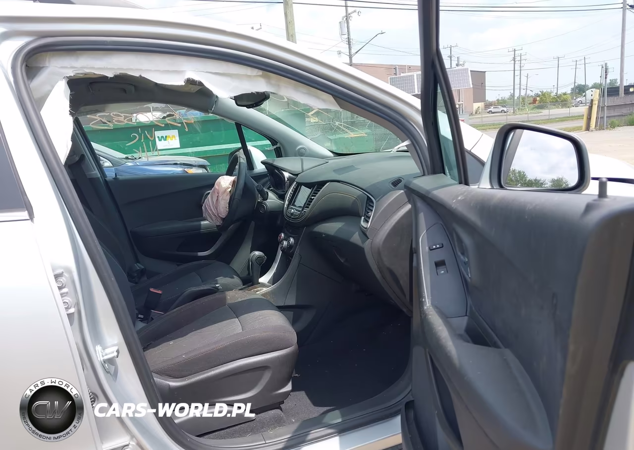 2019 Chevrolet Trax Lt VIN:3GNCJLSB7KL343086 - 5