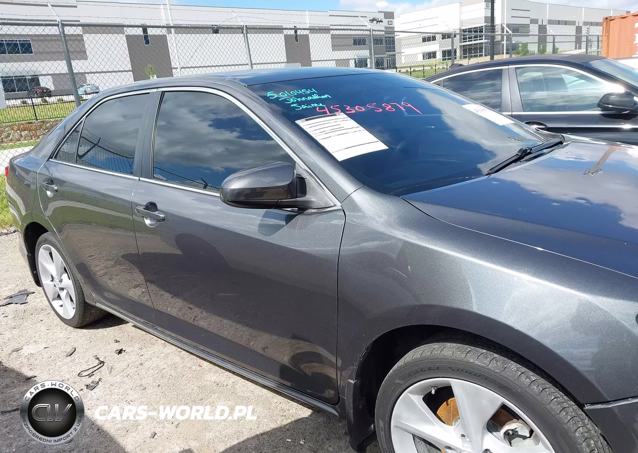 2014 Toyota Camry Le VIN:4T1BF1FK8EU408943 - 12