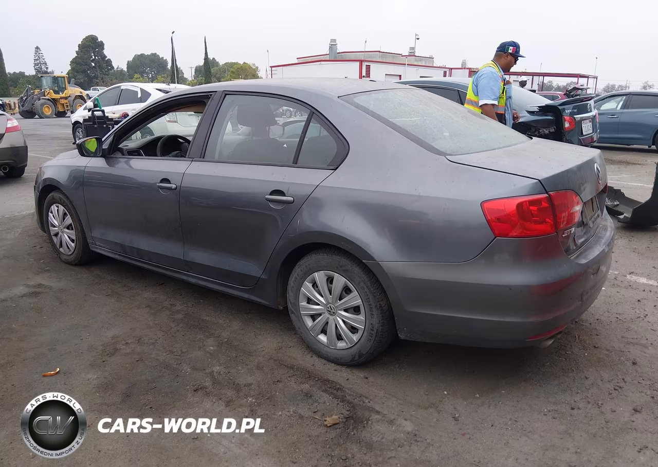 2011 Volkswagen Jetta 2.0L S VIN:3VW2K7AJ2BM059356 - 3