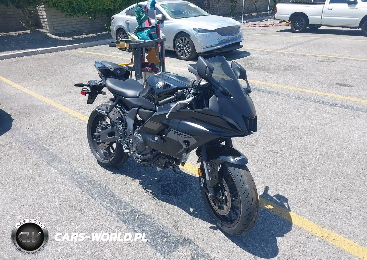 2025 Yamaha Yzfr7 – zdjęcie 1 z 14