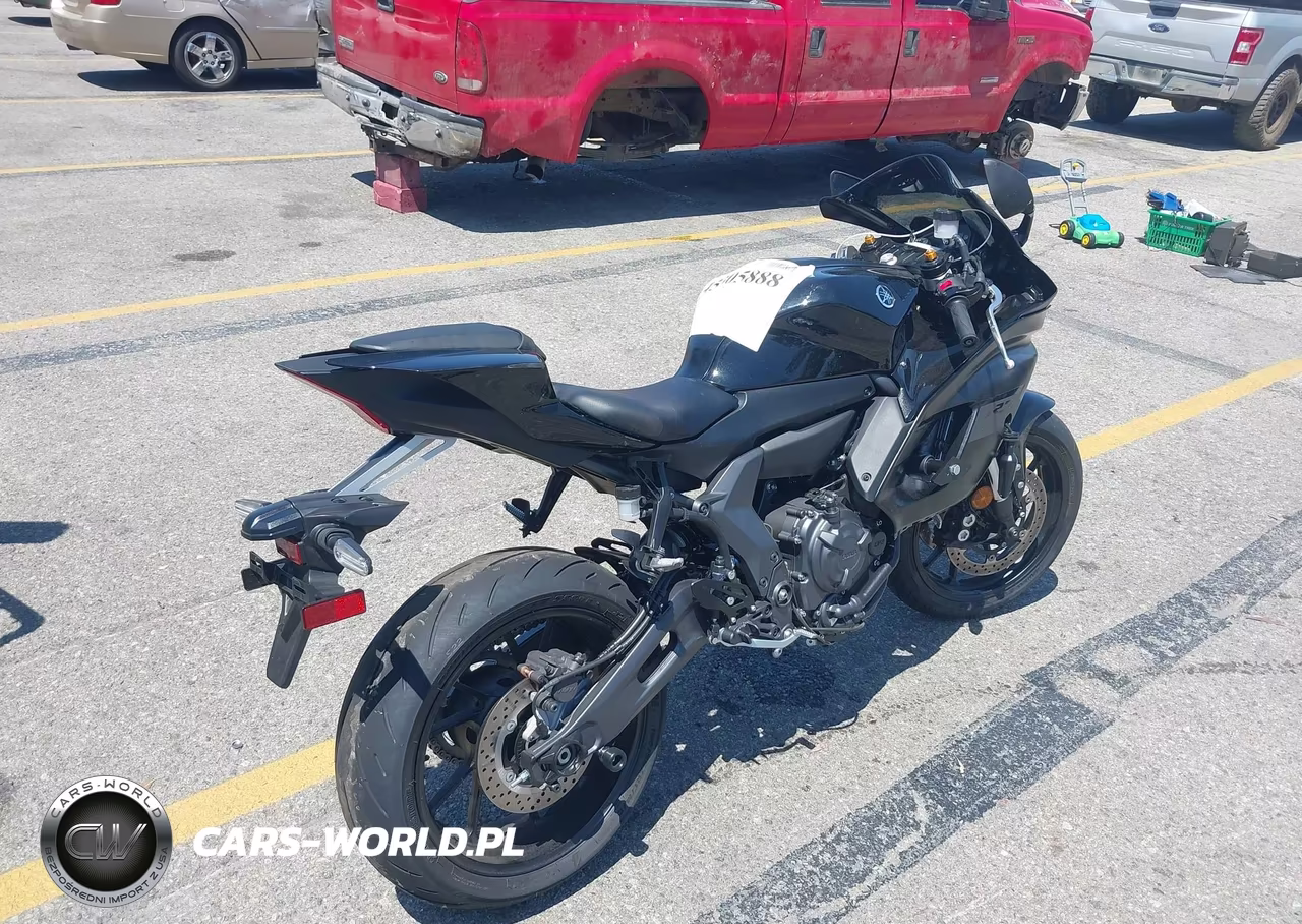 2025 Yamaha Yzfr7 VIN:JYARM38Y5SA004142 - 4