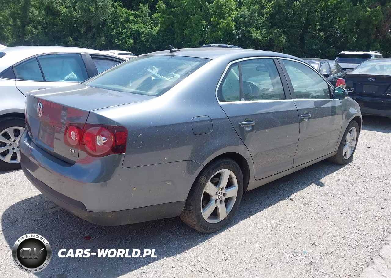 2008 Volkswagen Jetta Se-Sel VIN:3VWRM71K08M028889 - 4