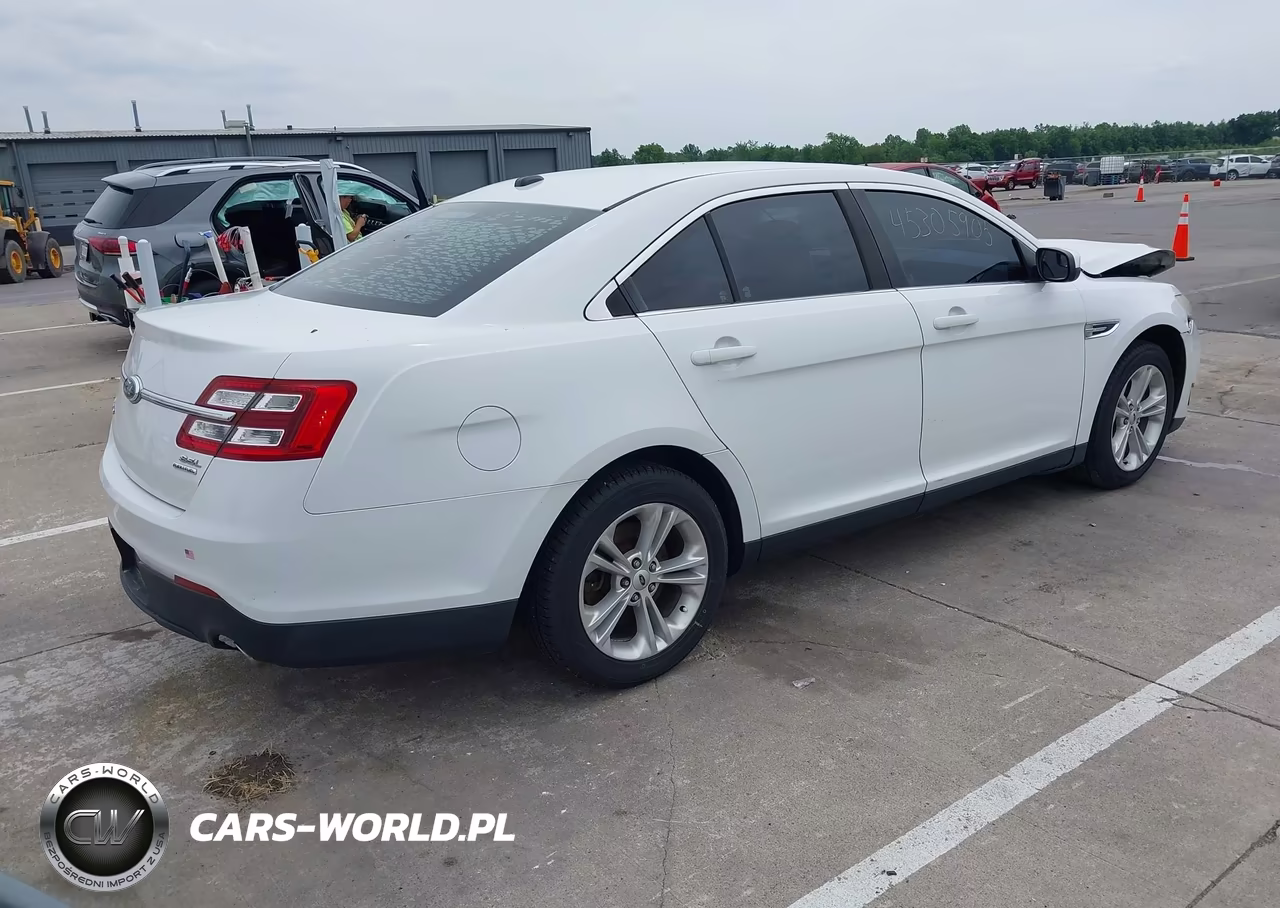 2013 Ford Taurus Sel VIN:1FAHP2E82DG166757 - 4