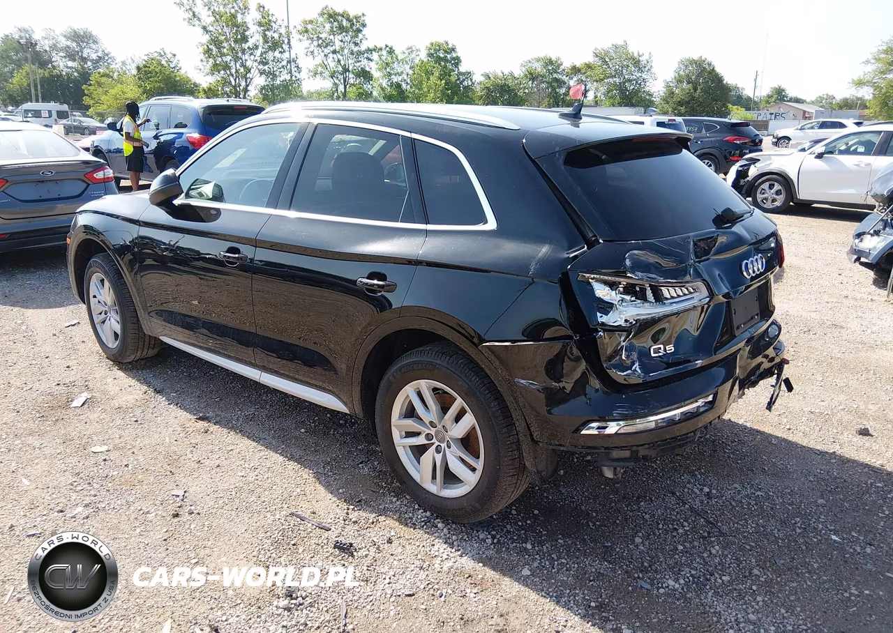 2020 Audi Q5 Premium 45 Tfsi Quattro S Tronic VIN:WA1ANAFY5L2057290 - 3
