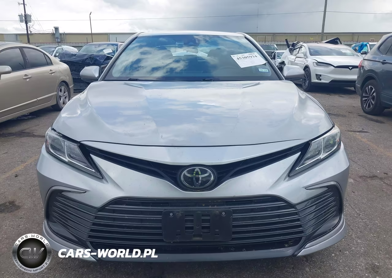 2021 Toyota Camry Le VIN:4T1C11AK0MU564970 - 12