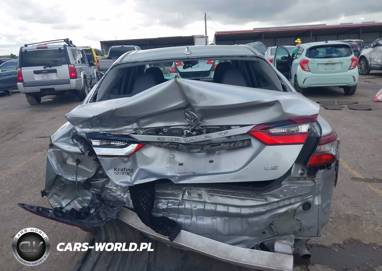 2021 Toyota Camry Le VIN:4T1C11AK0MU564970 - 16