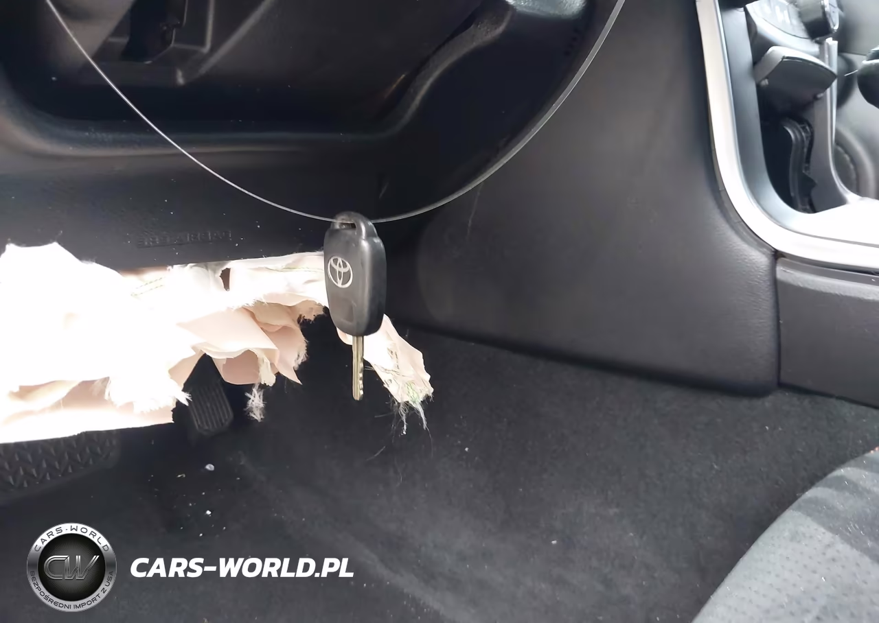 2017 Toyota Camry Xse VIN:4T1BF1FK7HU634587 - 11