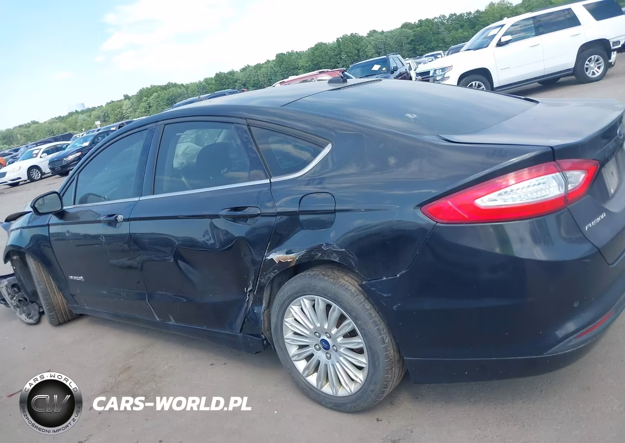 2015 Ford Fusion Hybrid Se VIN:3FA6P0LU9FR149378 - 14