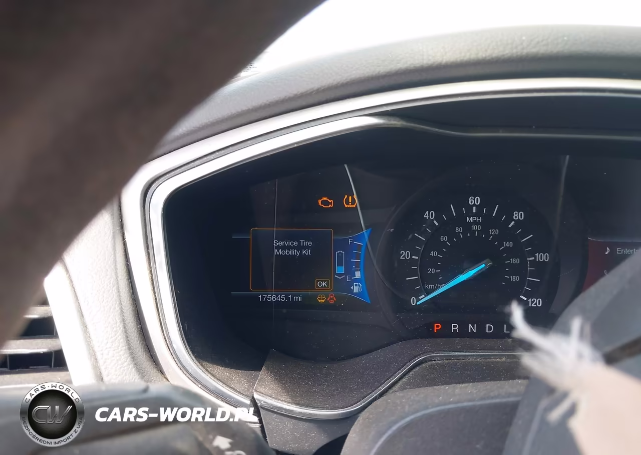 2015 Ford Fusion Hybrid Se VIN:3FA6P0LU9FR149378 - 15