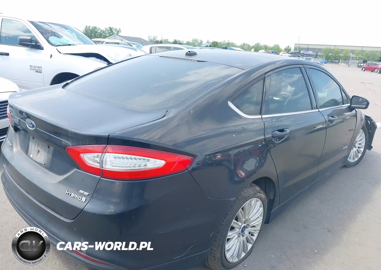 2015 Ford Fusion Hybrid Se VIN:3FA6P0LU9FR149378 - 4