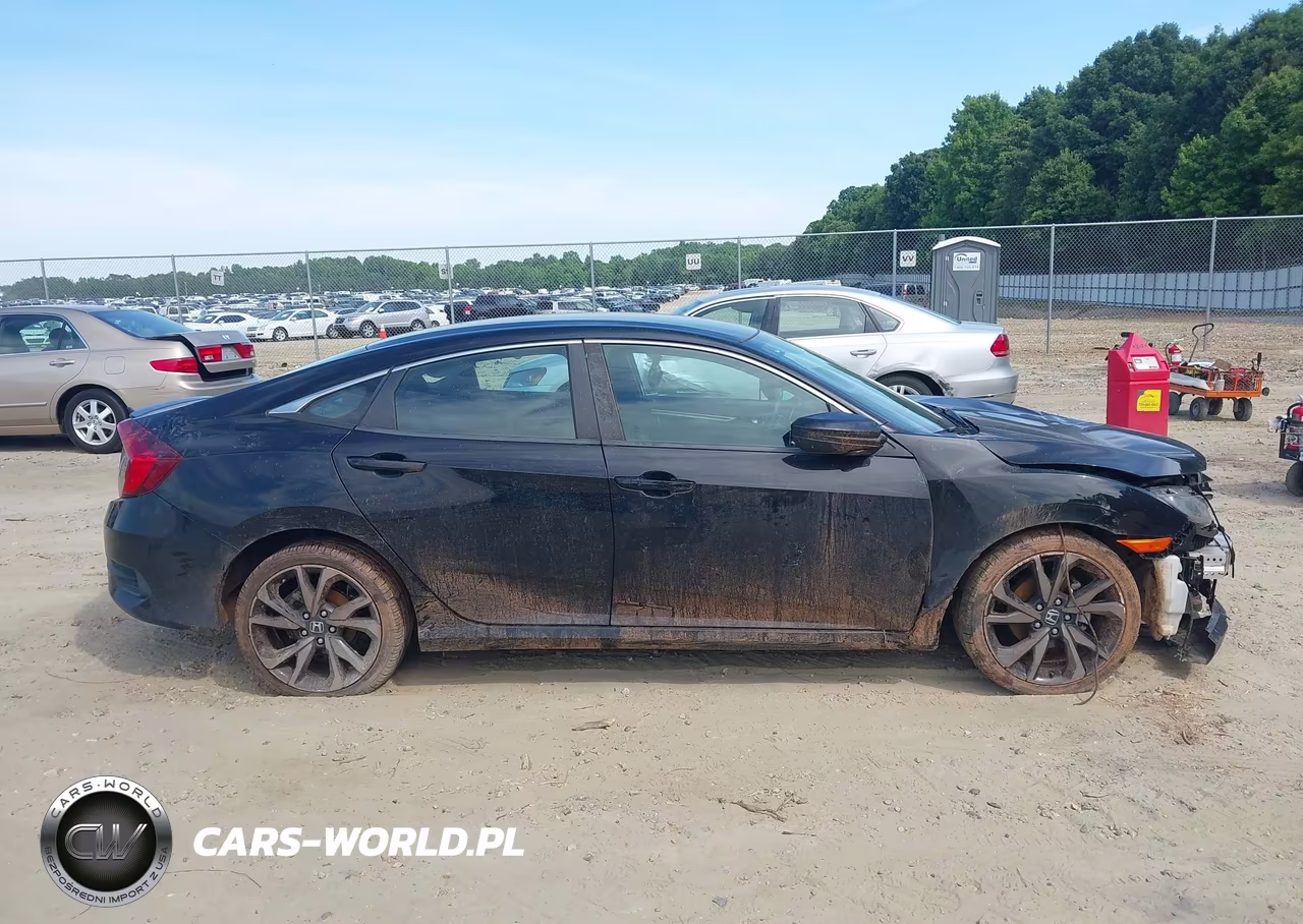 2019 Honda Civic Sport VIN:2HGFC2F85KH604511 - 13