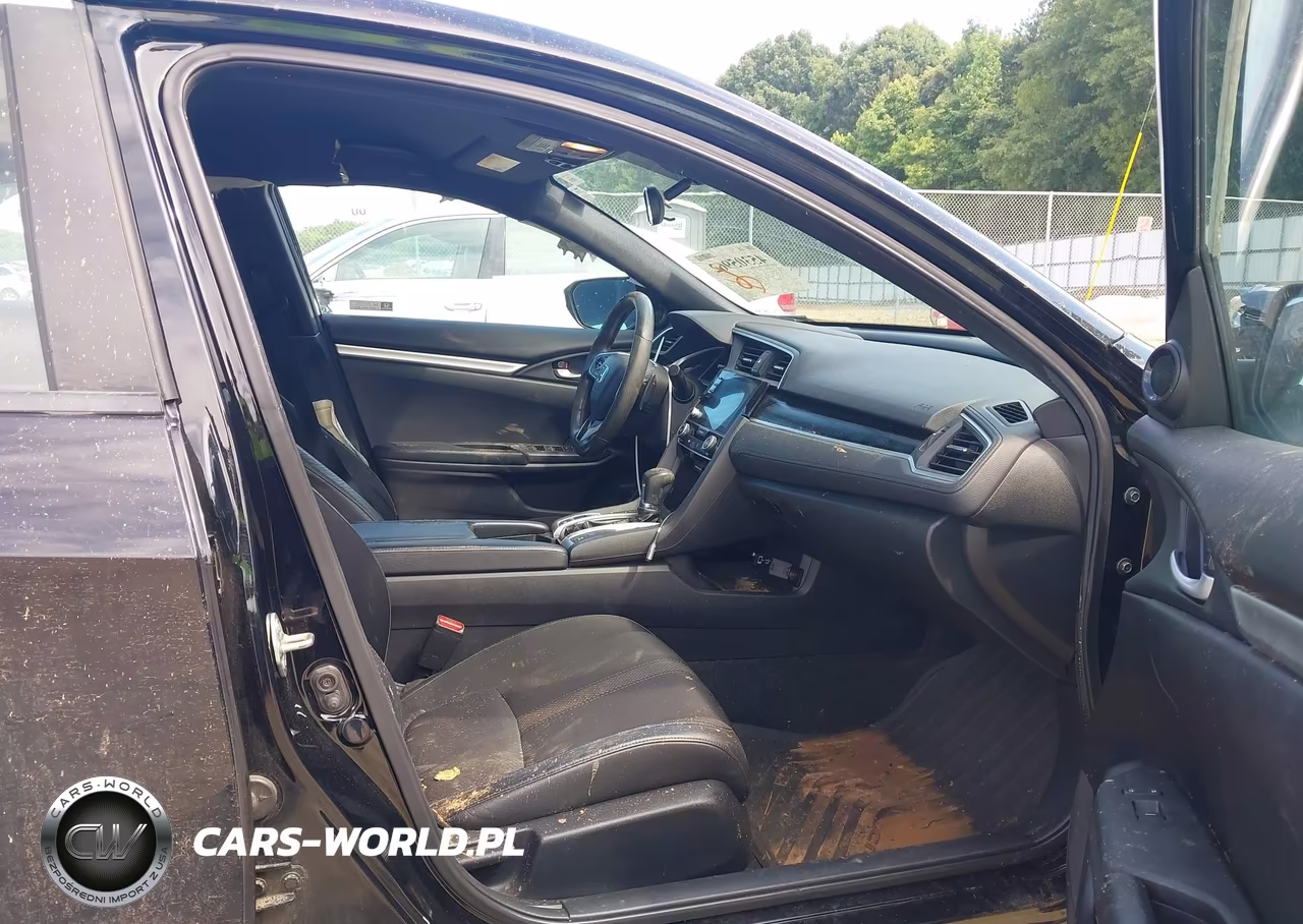 2019 Honda Civic Sport VIN:2HGFC2F85KH604511 - 5