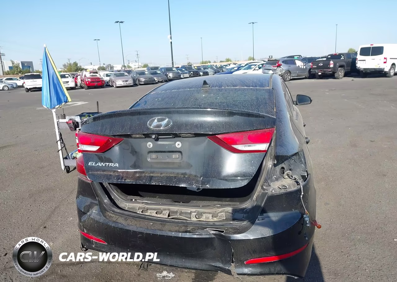 2018 Hyundai Elantra Sel VIN:5NPD84LFXJH214595 - 16