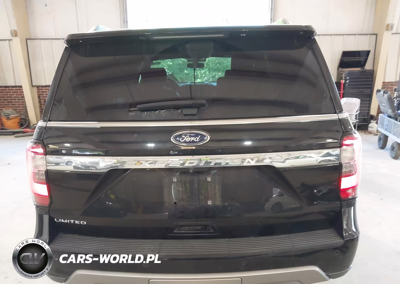 2018 Ford Expedition Limited VIN:1FMJU1KT1JEA23244 - 17