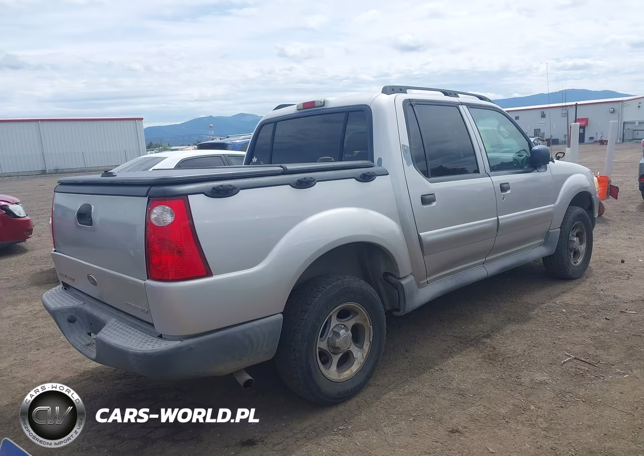 2005 Ford Explorer Sport Trac Adrenalin-Xls-Xlt VIN:1FMZU67K65UA70815 - 4