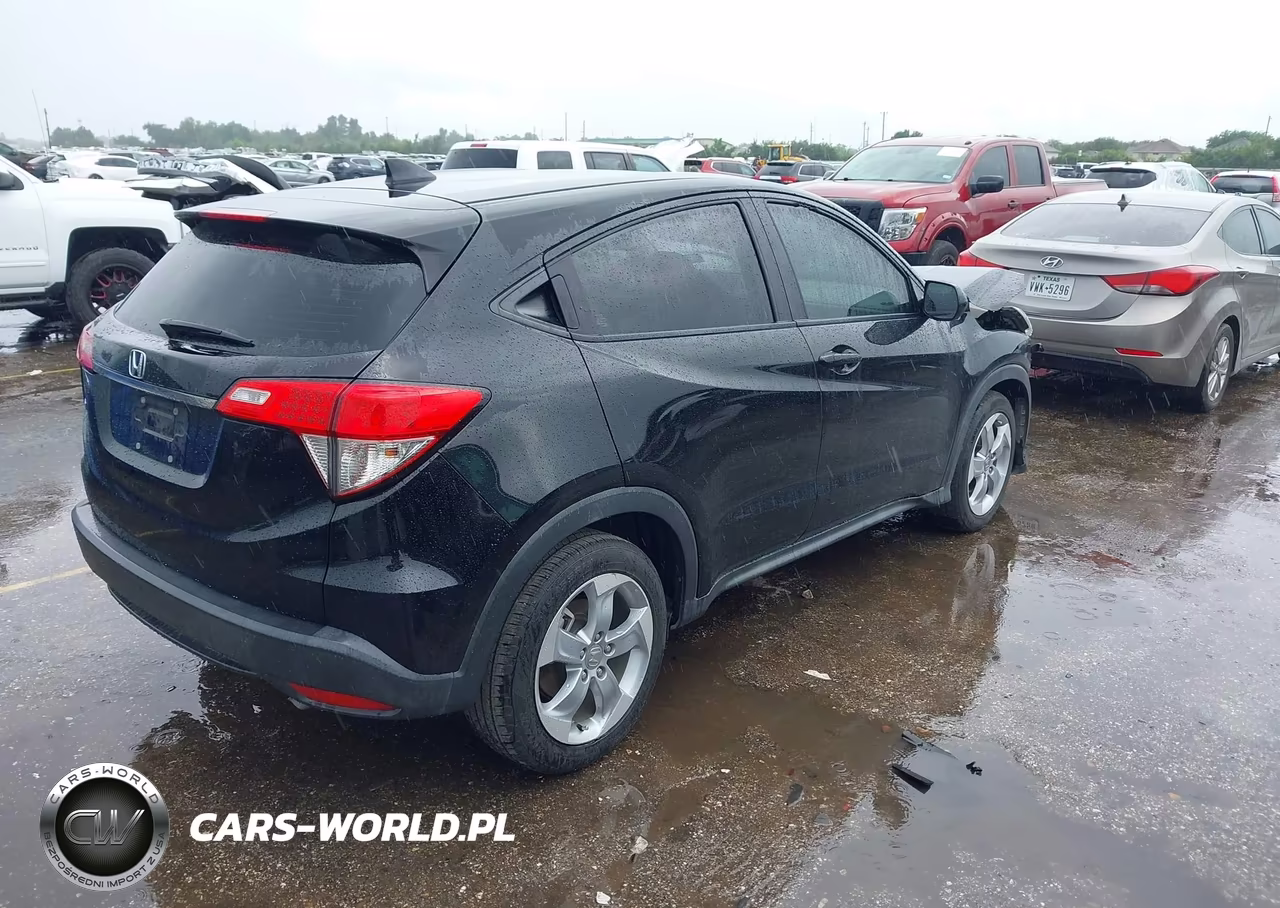 2019 Honda Hr-V Lx VIN:3CZRU5H32KG710565 - 4