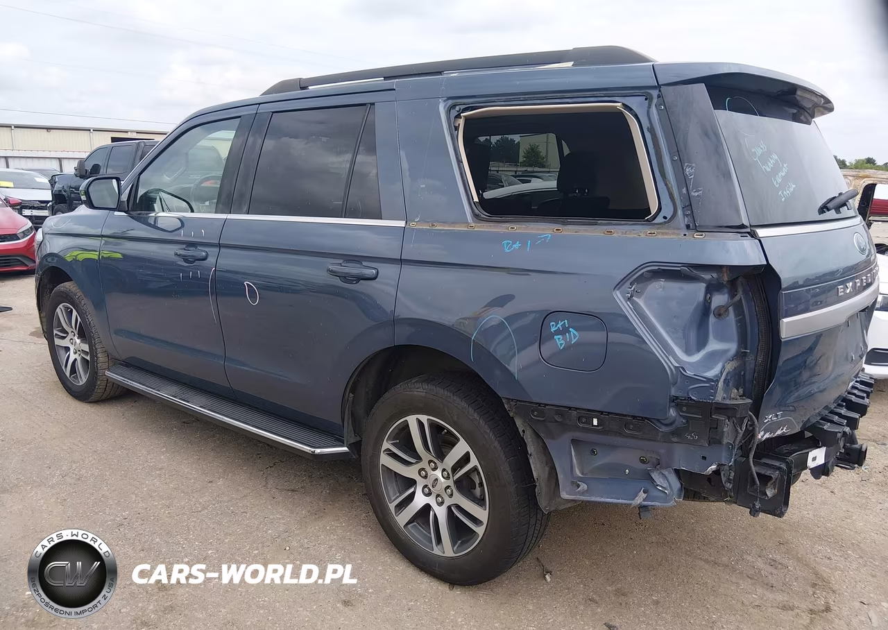 2022 Ford Expedition Xlt VIN:1FMJU1HT8NEA17017 - 15