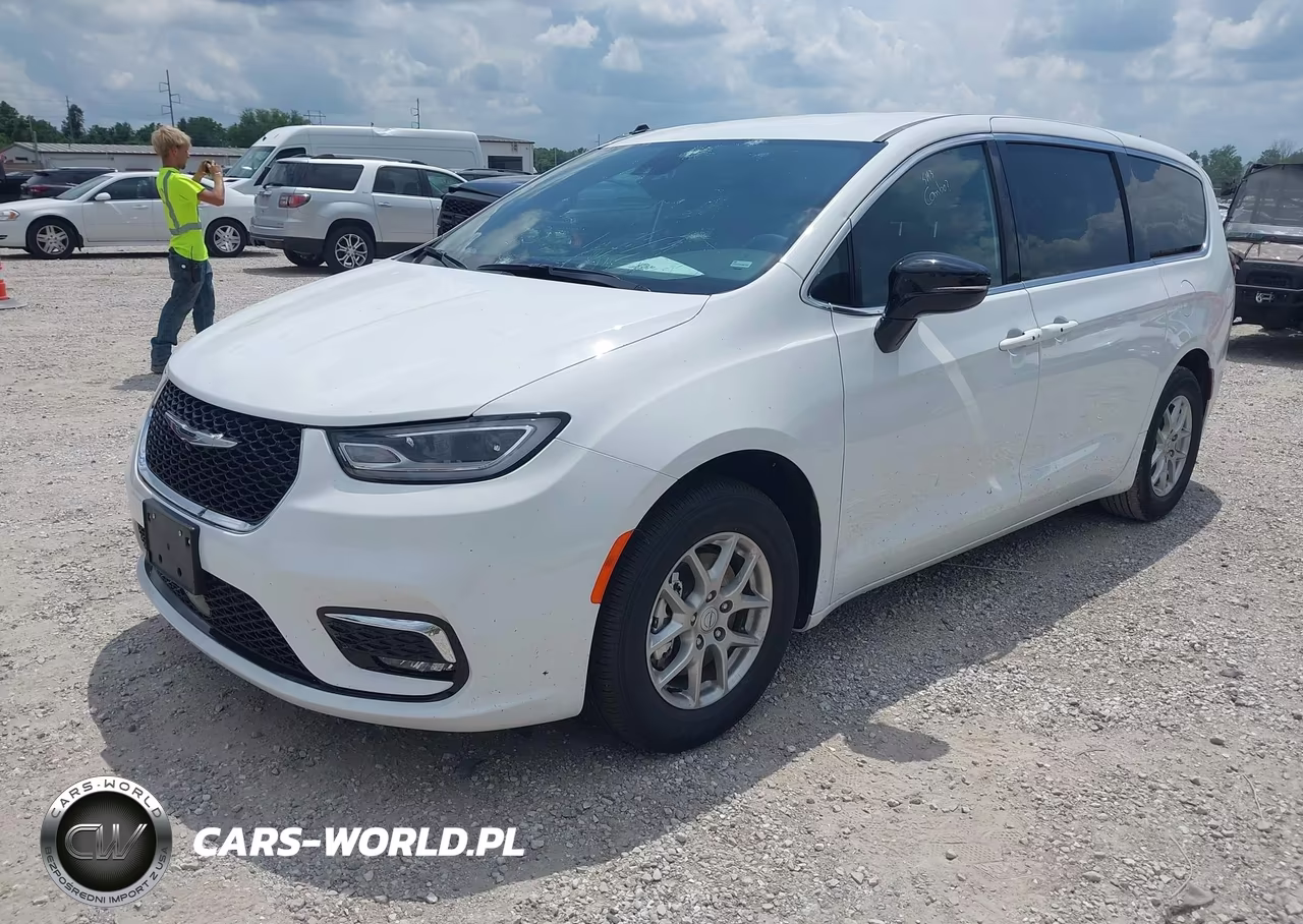 2026 Chrysler Pacifica Select VIN:2C4RC1BG3TR270932 - 2