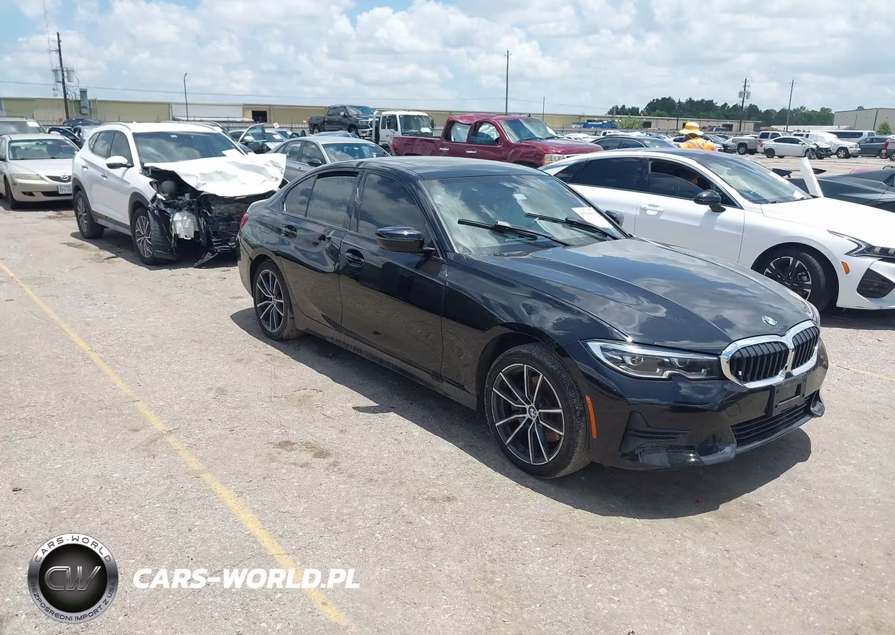 2022 BMW 330I xDrive – zdjęcie 1 z 16