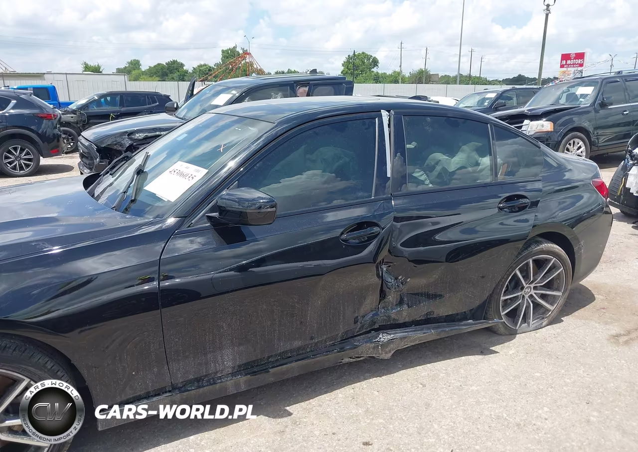 2022 BMW 330I xDrive VIN:3MW5R7J04N8C26409 - 6