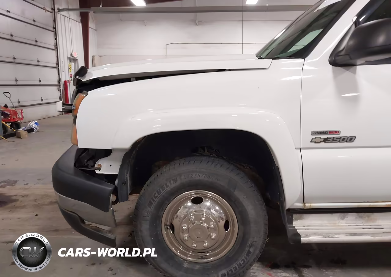 2005 Chevrolet Silverado 3500 Ls VIN:1GCJK33275F903019 - 13